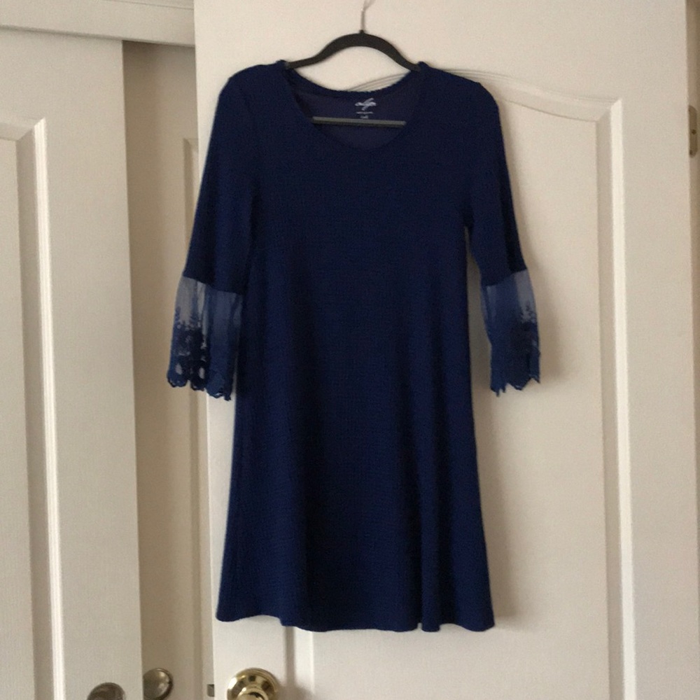 [SOLD] Long sleeve lace dress